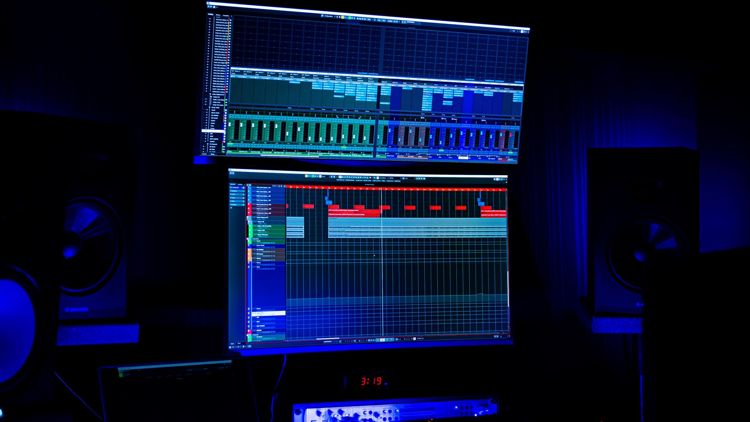 Mixing in Studio